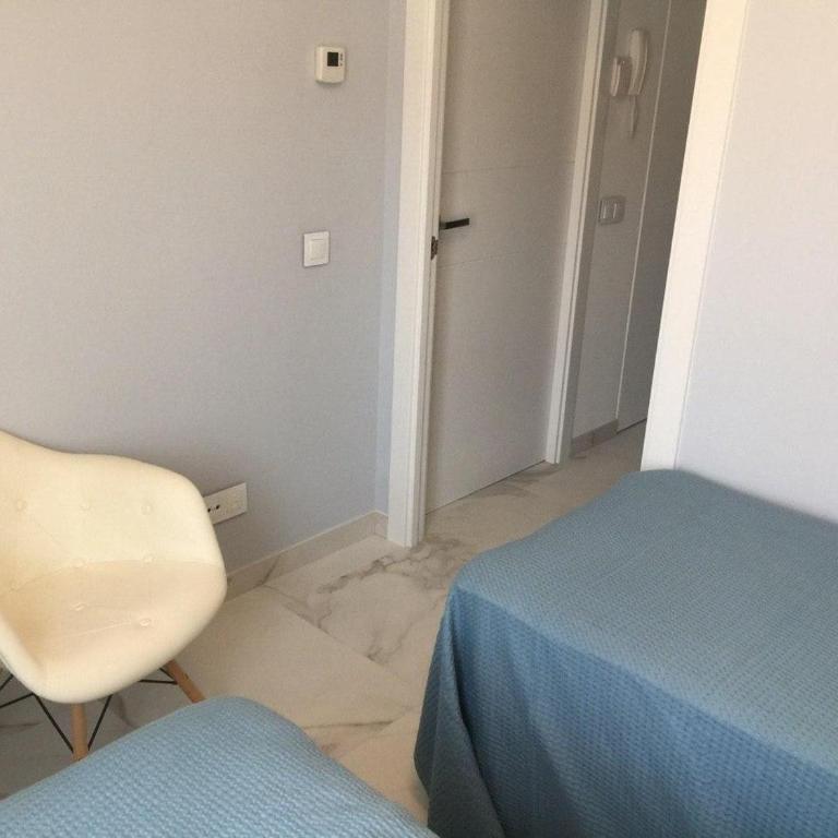 Nuevo Luminoso Apartamento Catalina a 80 metros de la playa para 4 personas - Apartamento de 2 dormitorios - 14