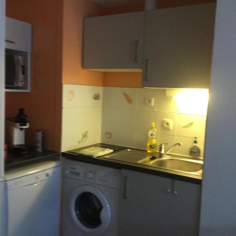 ANGLET- BIARRITZ T3 dans résidence avec piscine - Maison 2 Chambres - 4