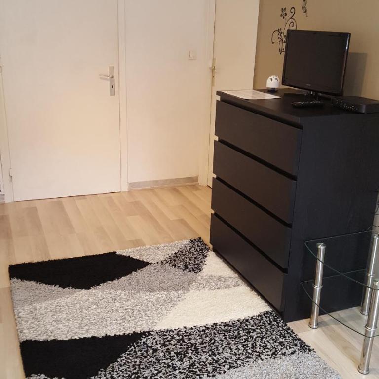 Nice Centre, Superbe Studio Proche Mer - Appartement avec Terrasse - 13