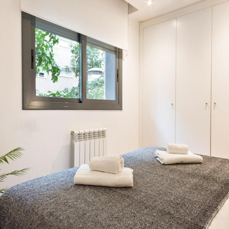 Les Corts Exclusive Apartments by Olala Homes - One-Bedroom Apartment with Balcony - 9