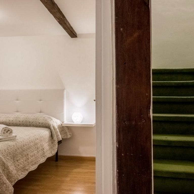 Magic View - 2 Bedroom Terrace with San Marco Campanile - Two-Bedroom Apartment - 17