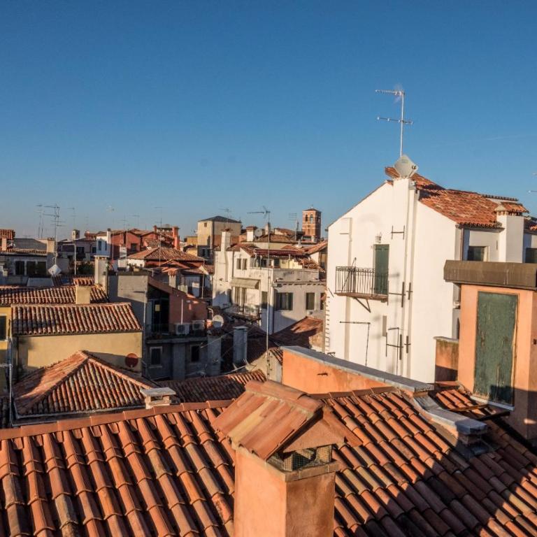 Magic View - 2 Bedroom Terrace with San Marco Campanile - Two-Bedroom Apartment - 27