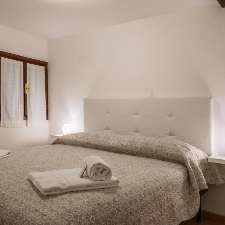 Magic View - 2 Bedroom Terrace with San Marco Campanile - Two-Bedroom Apartment - 6