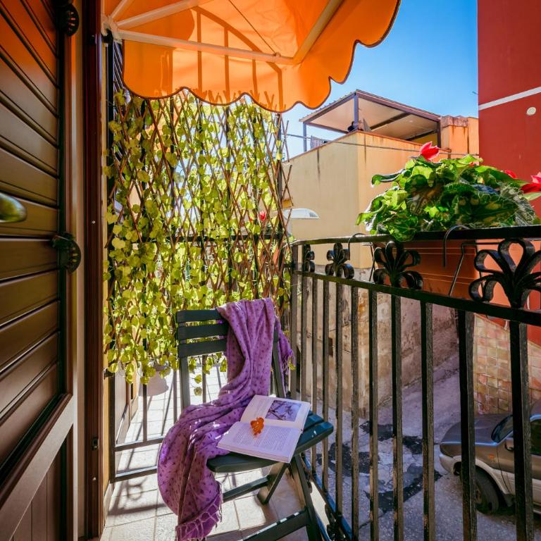 La Finestra sul Cortile B&B - Deluxe Double Room with Balcony - 6