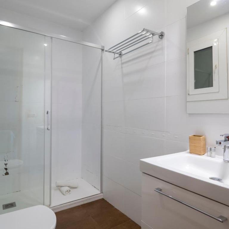Acogedor apartamento de 2 dormitorios - Two-Bedroom Apartment - 6