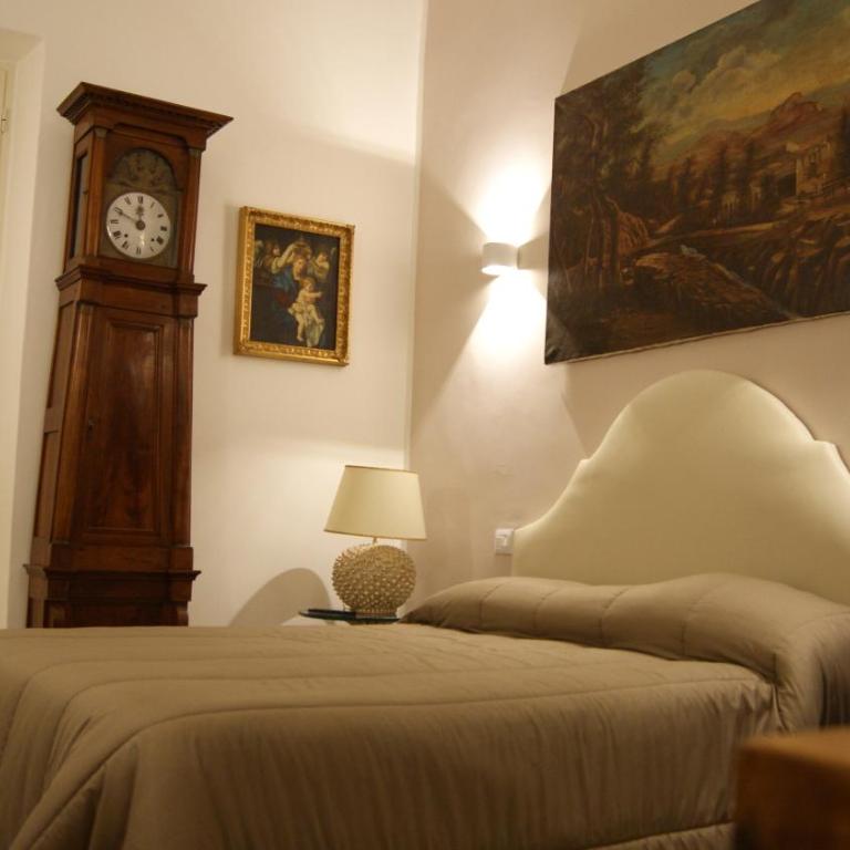 La Maison - Deluxe Double Room with Side Sea View - 11