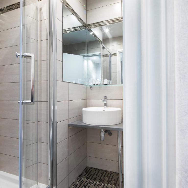 Hôtel de Genève - Chambre Double - 9