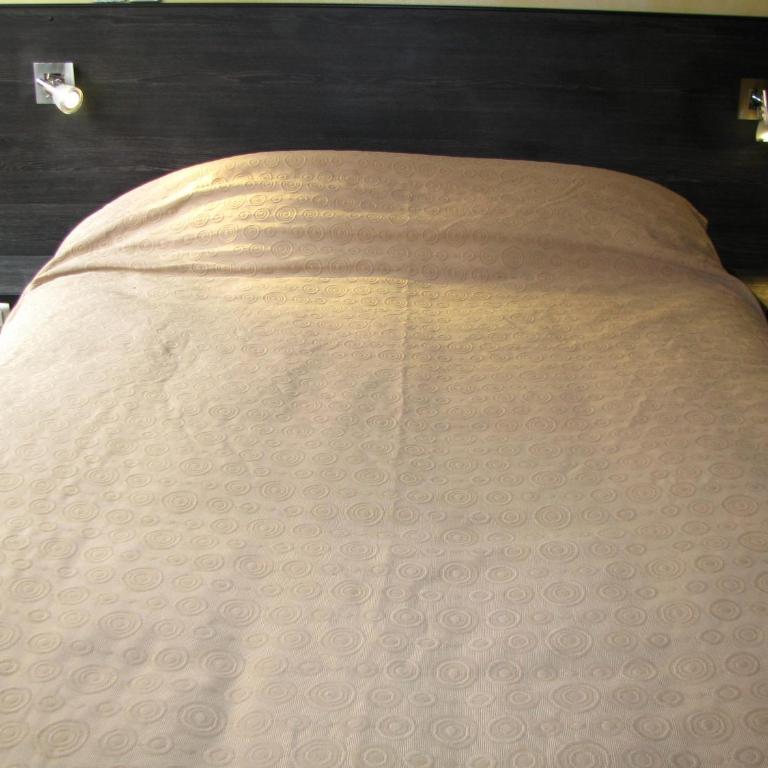 Amg Apartments - Studio (2 Adults) Encomenderos 200 Apto 909 - 4