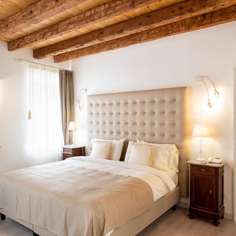 Hotel Villa Rosenhof 1893 - Suite Deluxe con Vista Lago Parziale - 1