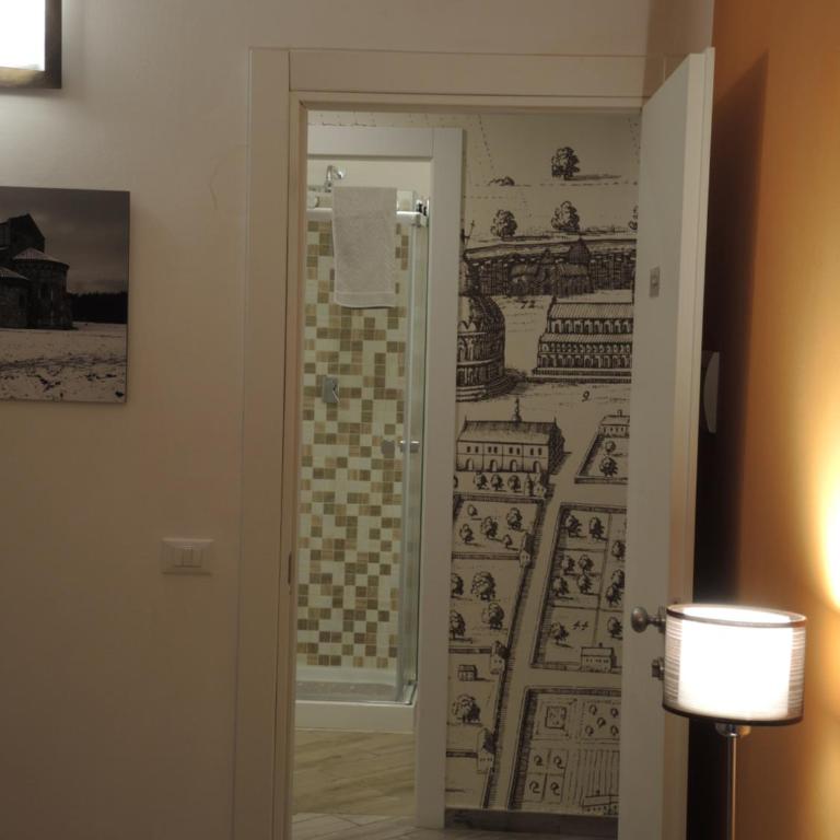 B&B Ariston Pisa Tower - Camera Matrimoniale/Doppia con Letti Singoli con Bagno Privato Esterno - 7