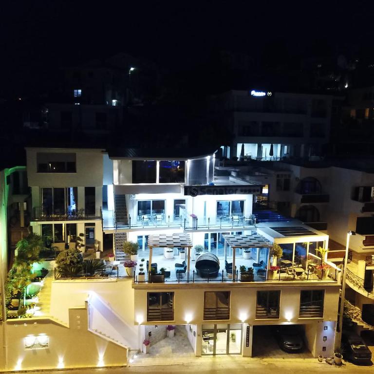 Hotel Senator - Dupleks Apartman sa 1 Spavaćom Sobom, Terasom i Pogledom na More - 1