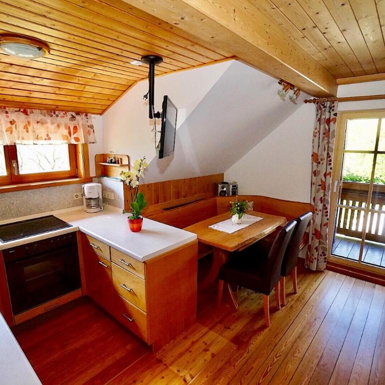 Ferienwohnungen Simonbauer - Apartment mit Blick auf die Berge - 7