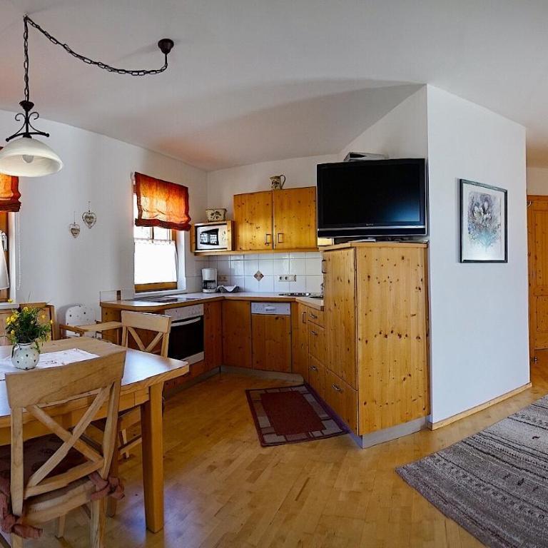 Ferienwohnungen Simonbauer - Apartment mit Blick auf die Berge - 4