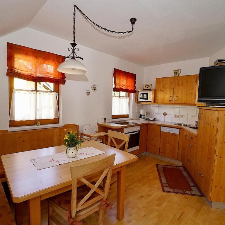 Ferienwohnungen Simonbauer - Apartment mit Blick auf die Berge - 6
