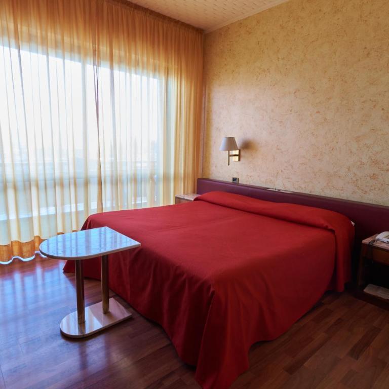 Hotel Atlantic - Camera Tripla - 2