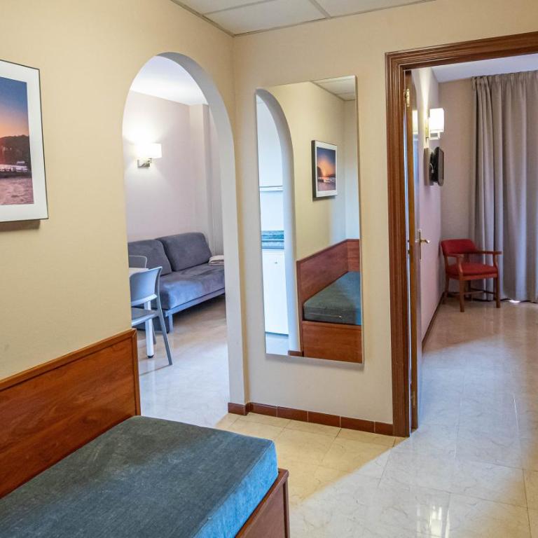 ILUNION Miramar - Apartamento de 1 dormitorio con terraza (1 - 4 personas) - 4