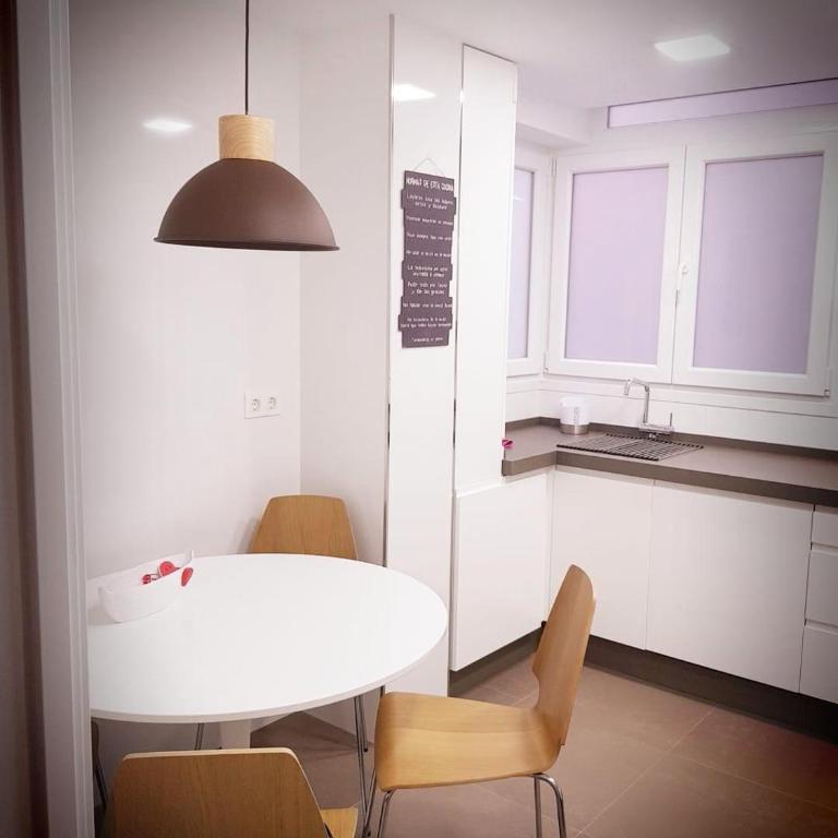 Cosy Flat Mar-Go - Three-Bedroom Apartment - 9