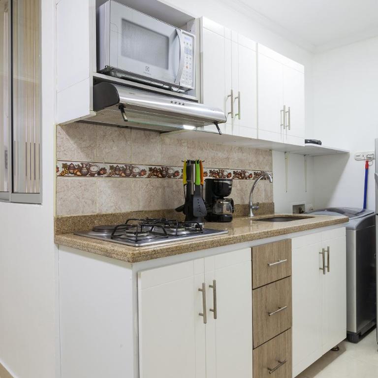 Apartamentos Amoblados JG de la 70 - Apartamento de 2 dormitorios - 3