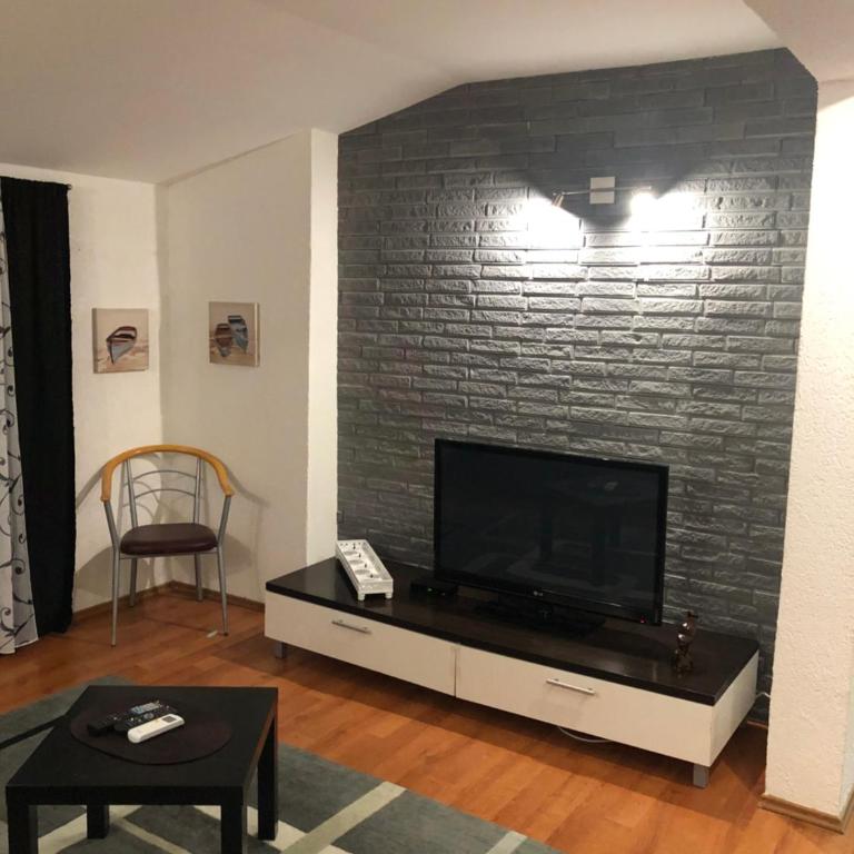 D&D Budva - Two-Bedroom Apartment - 2