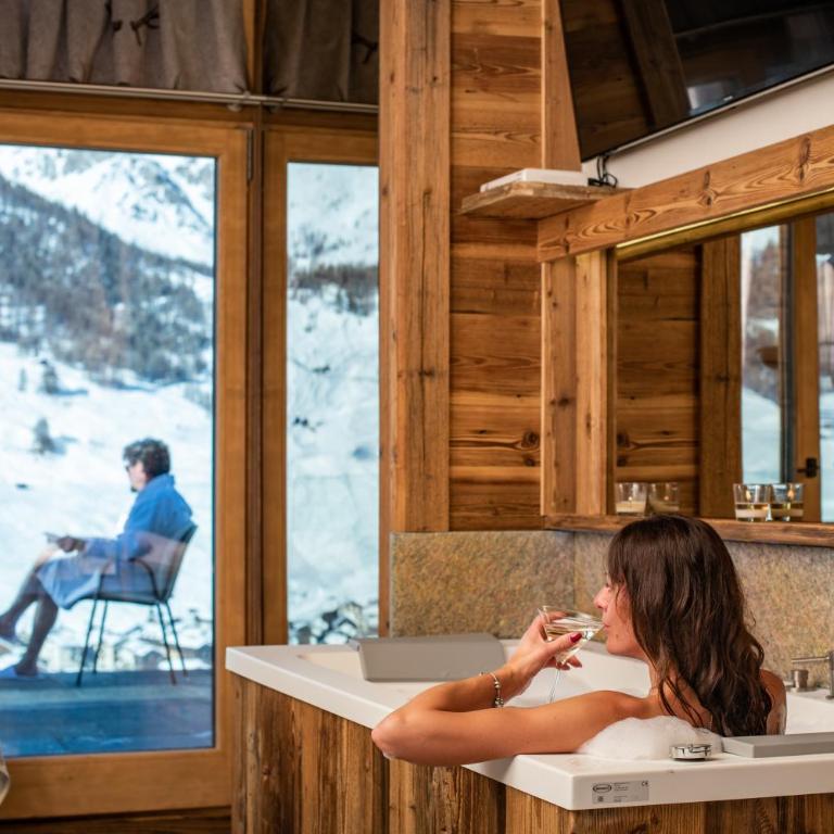 Park Chalet Village - Suite Chalet with Fireplace - 8