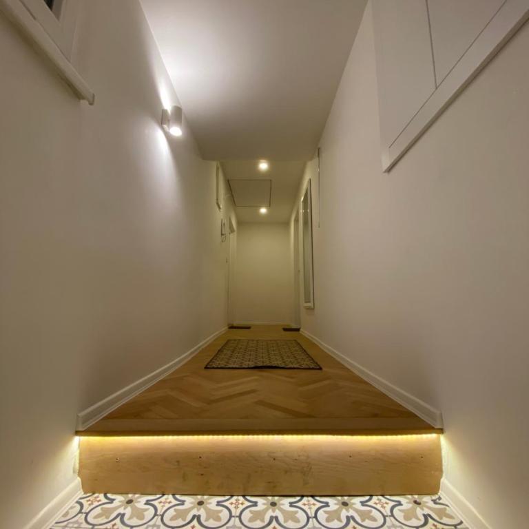 West Studio Apartment Sarajevo - Studio Apartman - 19