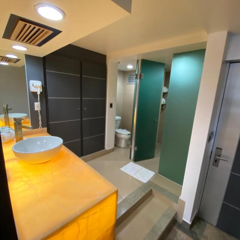 Hotel Ibiza Plaza - Standard King Room - 10