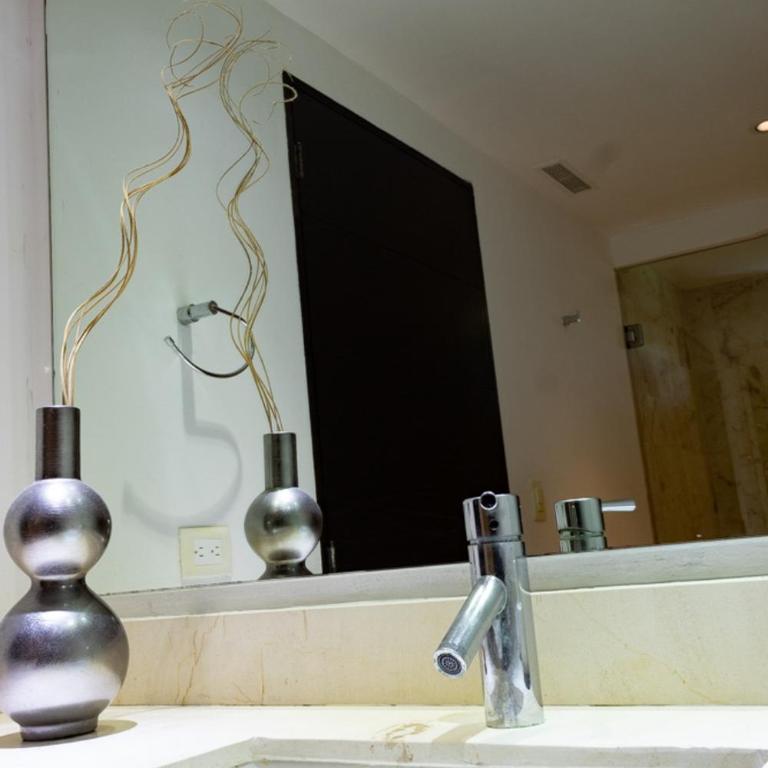Elements Garden House 6 condo - Two-Bedroom Apartment - 18