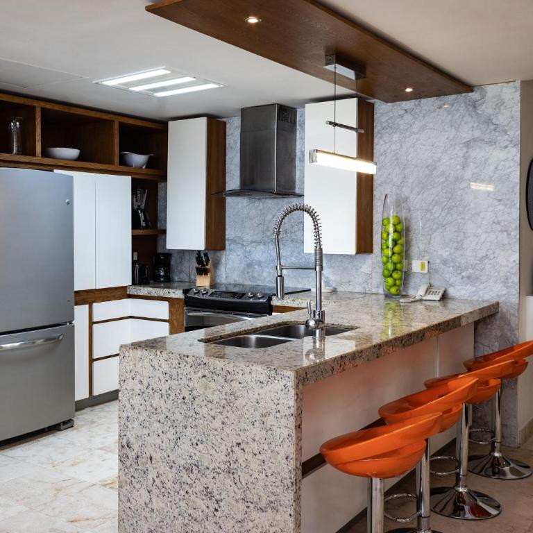 Elements Garden House 6 condo - Two-Bedroom Apartment - 7