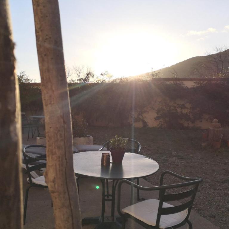 Mas Paret Gîte Massane - Studio - Vue sur Montagne - 11