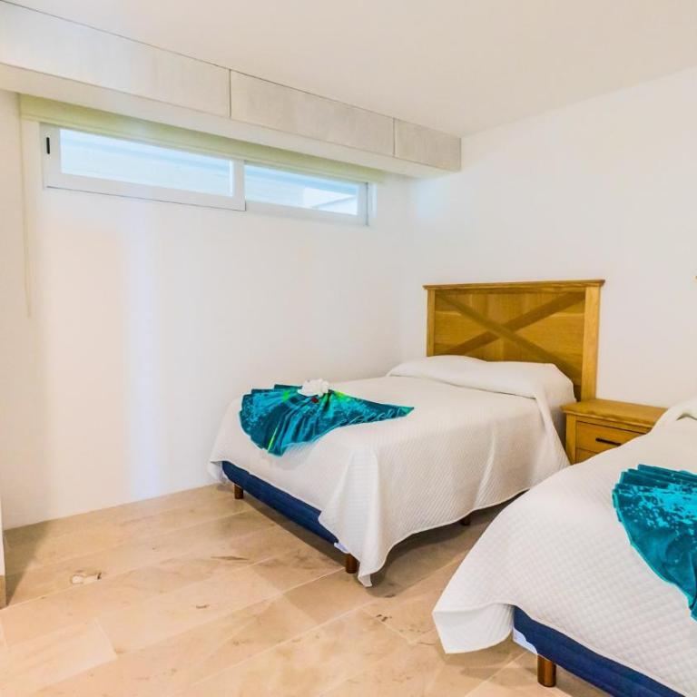 Oceana 232 Playa del Carmen with Pool - Three-Bedroom Apartment - 20