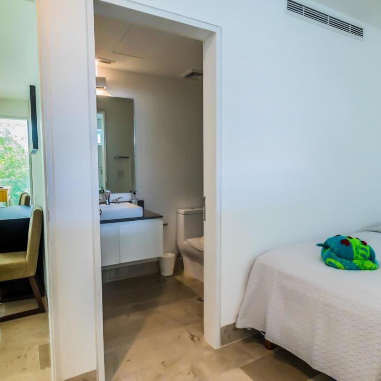 Oceana 232 Playa del Carmen with Pool - Three-Bedroom Apartment - 16