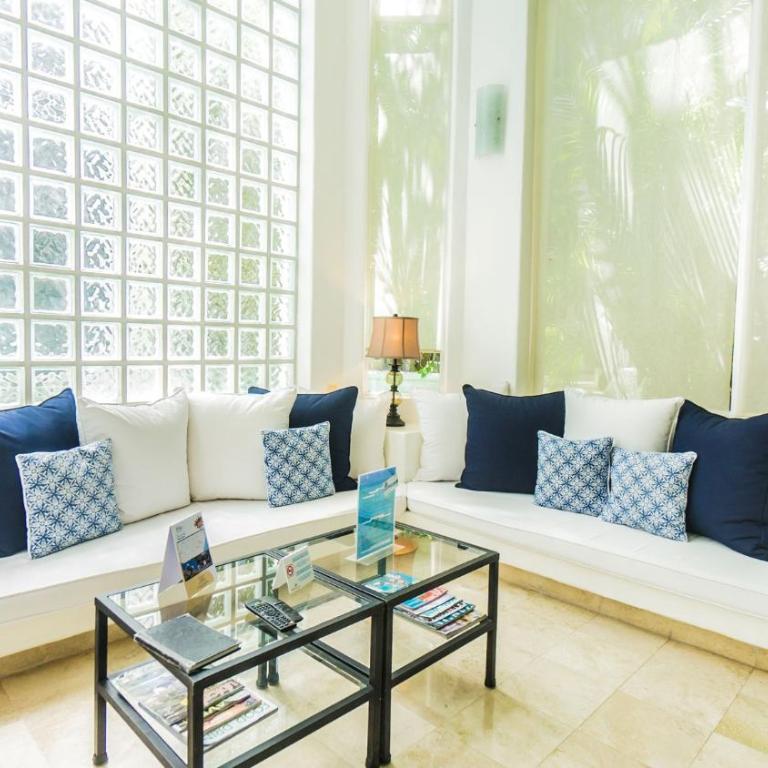Royal Palms 5 - Two-Bedroom Apartment - 3
