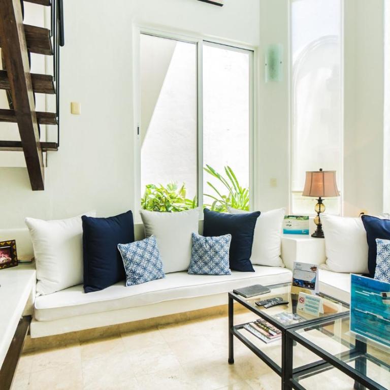 Royal Palms 5 - Two-Bedroom Apartment - 1