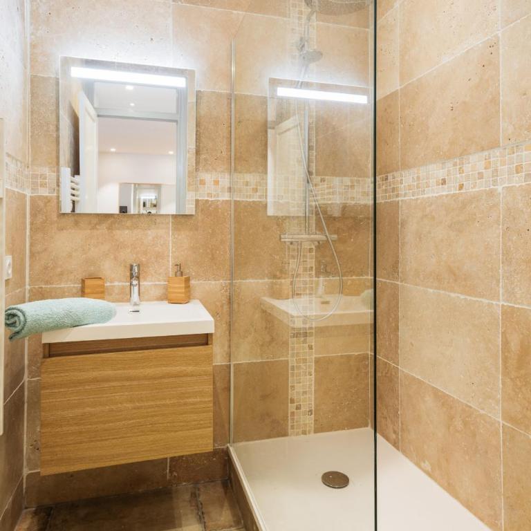 DIFY Cosy - Centre Ville - Appartement Deluxe - 5