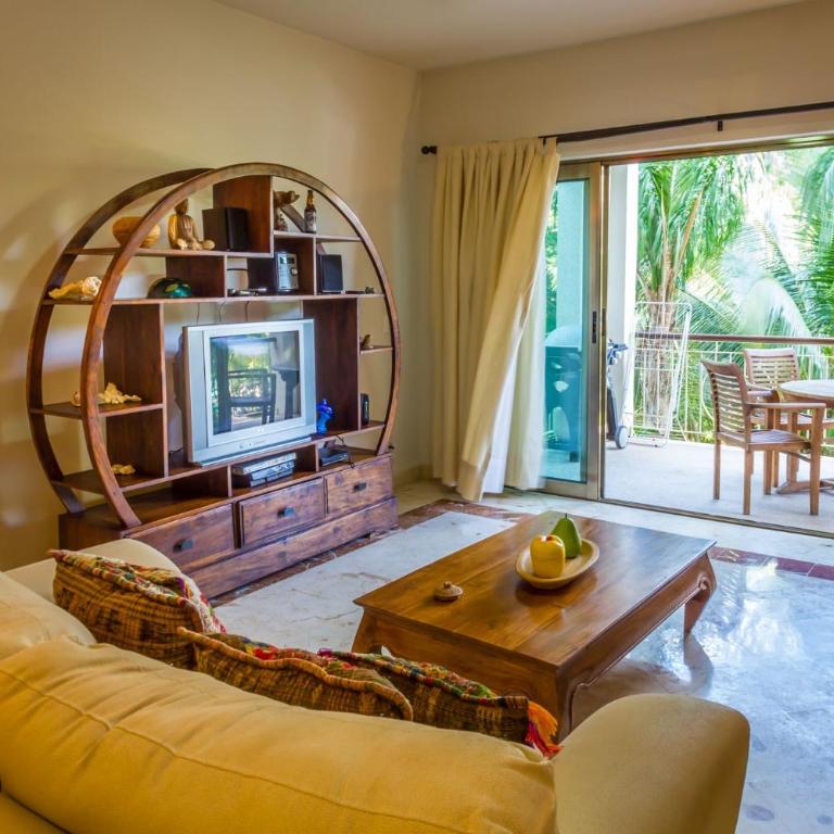 Paseo del Sol Coral B 206 condo - Three-Bedroom Apartment - 3