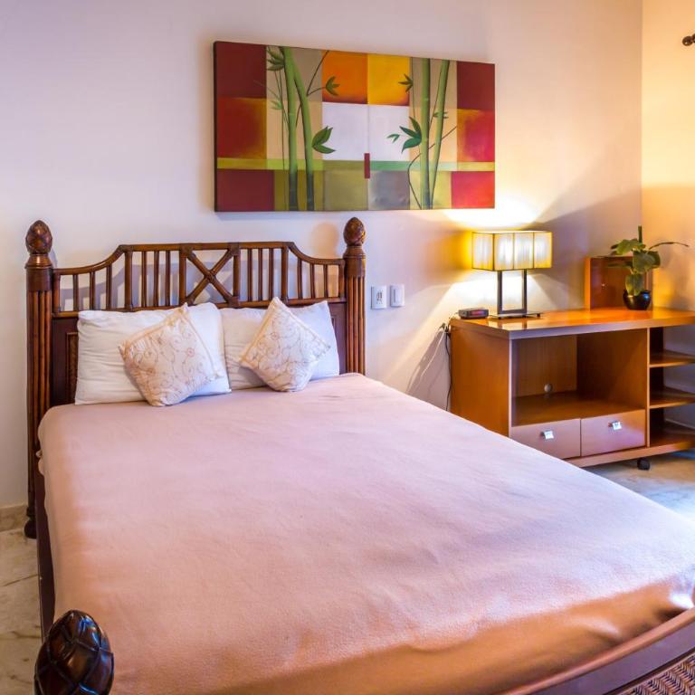 Paseo del Sol Coral B 206 condo - Three-Bedroom Apartment - 13