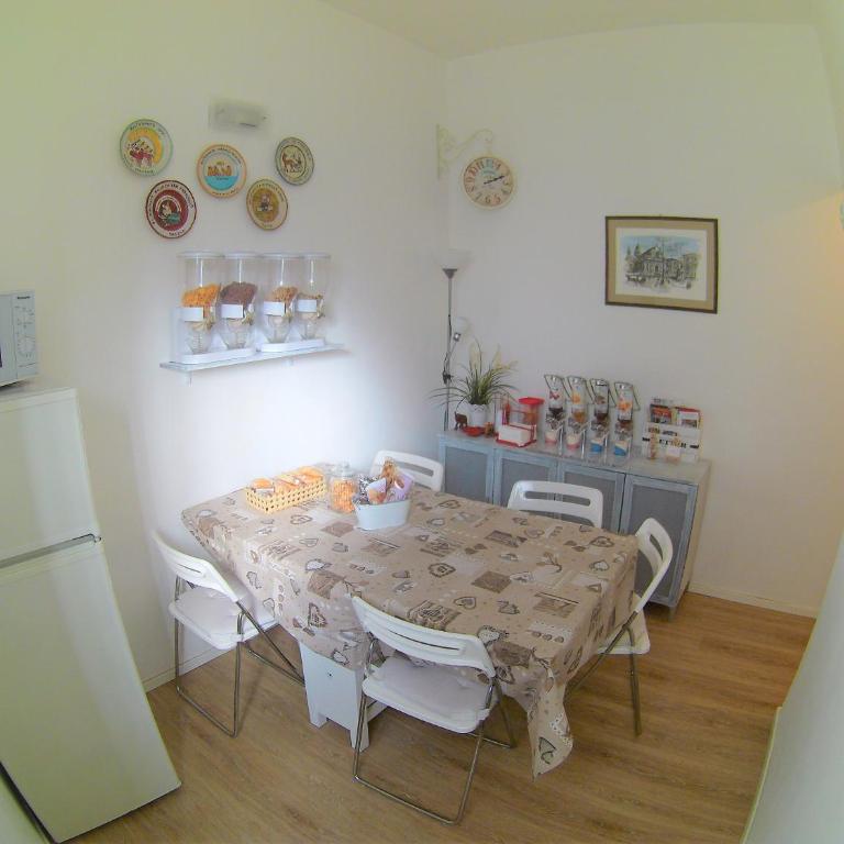 Duomo Sant'Agata Apartment - Two-Bedroom Apartment - 9