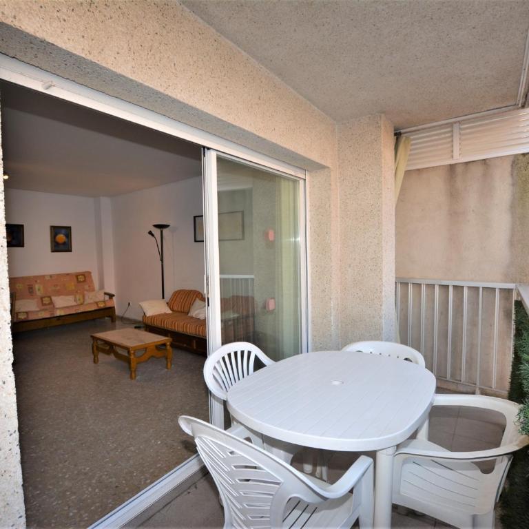 Villa Service - Lindamar 1º 2ª - Apartamento de 2 dormitorios - 2
