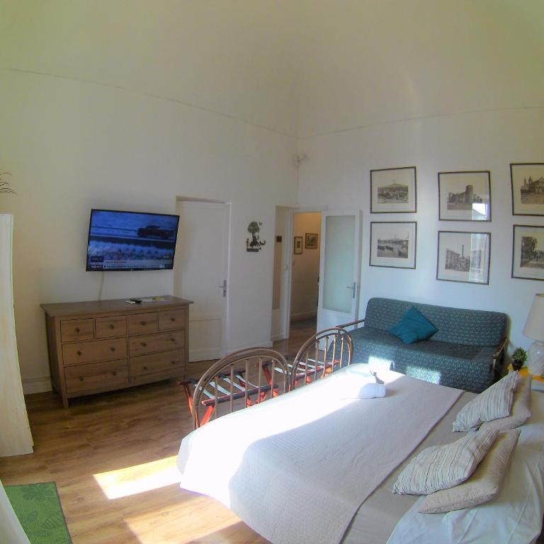 Duomo Sant'Agata Apartment - Two-Bedroom Apartment - 10
