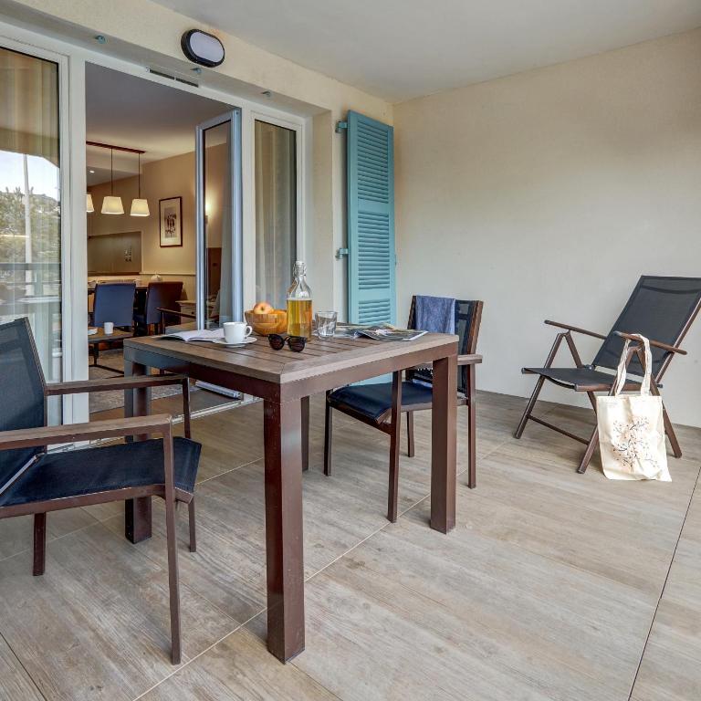 Résidence Pierre & Vacances Premium Presqu'Ile de la Touques - Appartement 1 Chambre avec Terrasse ou Balcon (4 Personnes) - Bâtiments de la Capitainerie - 4