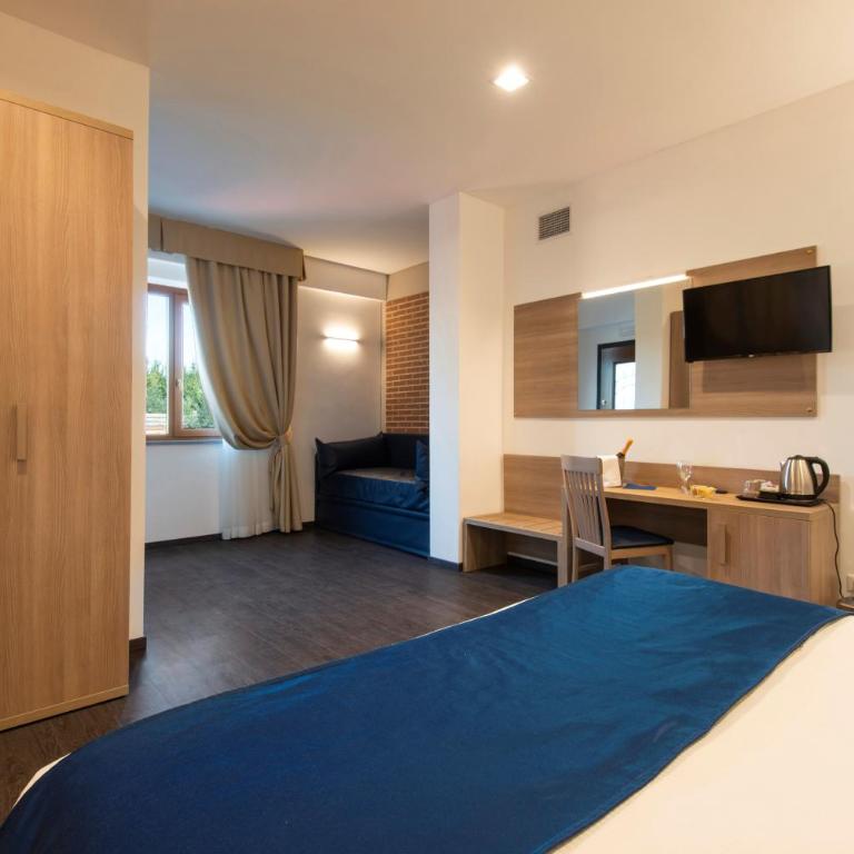 Domus Porto Di Traiano Resort - Triple Room - 10