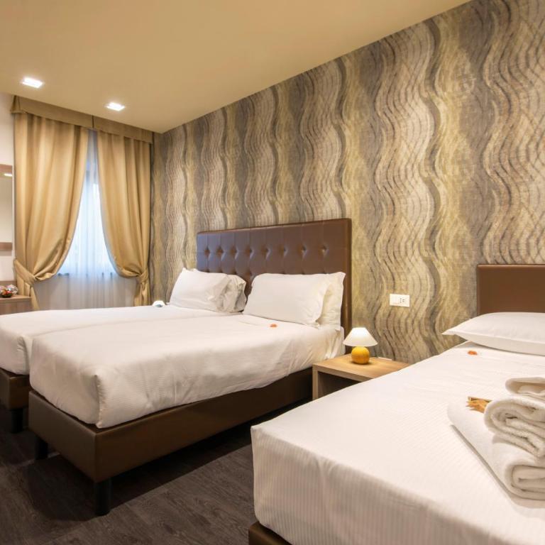 Domus Porto Di Traiano Resort - Triple Room - 12