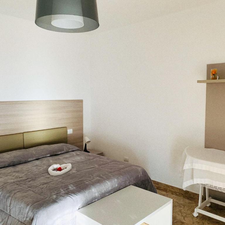 Esperanto B&B - Double Room with Balcony (2 Adults + 1 Child) - 3