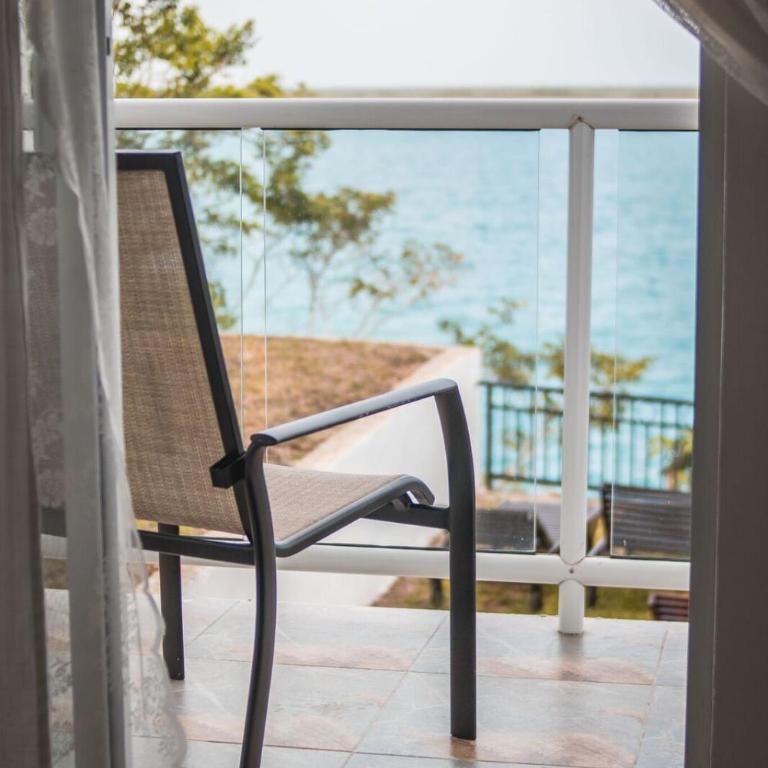 Hotel Awazul Bacalar - Suite con cama extragrande, balcón y vistas al lago - 11