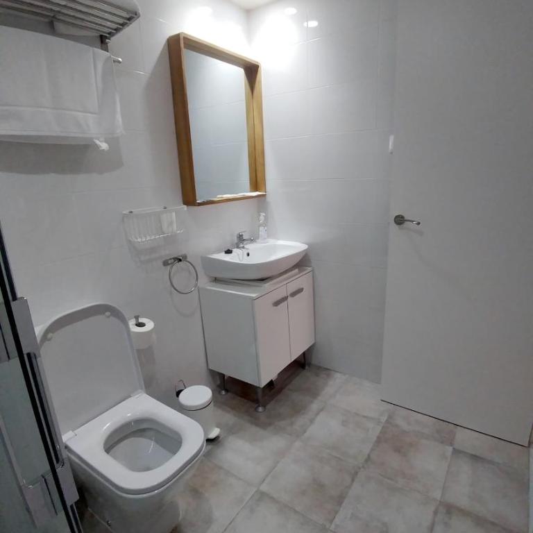 San Francisco 10 Boutique Apartments - Centro Alicante, a pasos de Playa Postiguet - Penthouse Apartment - 24
