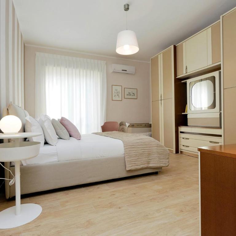 Elegant 3-Bed Apartment 10' Termini Wi-Fi AC - Appartamento con 3 Camere da Letto - 27