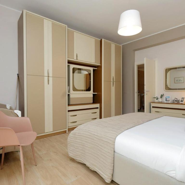 Elegant 3-Bed Apartment 10' Termini Wi-Fi AC - Appartamento con 3 Camere da Letto - 25