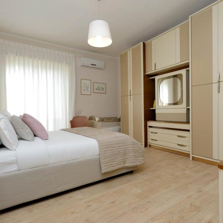 Elegant 3-Bed Apartment 10' Termini Wi-Fi AC - Appartamento con 3 Camere da Letto - 19
