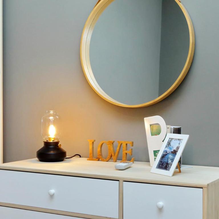 Elegant 3-Bed Apartment 10' Termini Wi-Fi AC - Appartamento con 3 Camere da Letto - 9