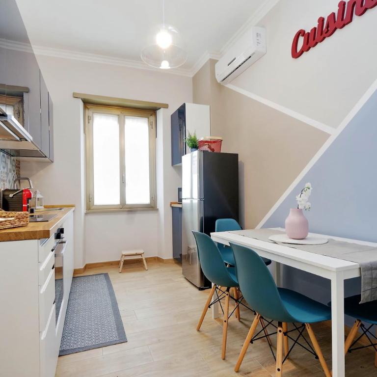 Elegant 3-Bed Apartment 10' Termini Wi-Fi AC - Appartamento con 3 Camere da Letto - 37